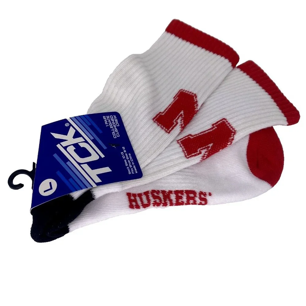 NEW Nebraska Cornhuskers Crew Socks 3 Pair‎ Size L 8-12 NCAA College Fan